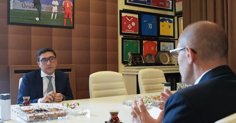 Fərid Qayıbov Ronen Krauszu qəbul etdi FOTOLAR