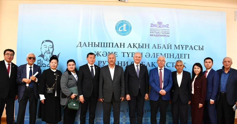 Almatıda Abayın mənəvi irsinə həsr olunmuş beynəlxalq konfrans keçirilib