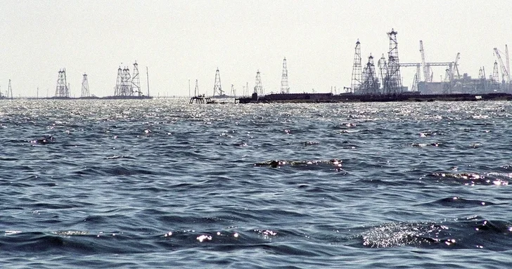 Эксперт: Большая часть нефтяного загрязнения в Азербайджане результат последних 150 200 лет
