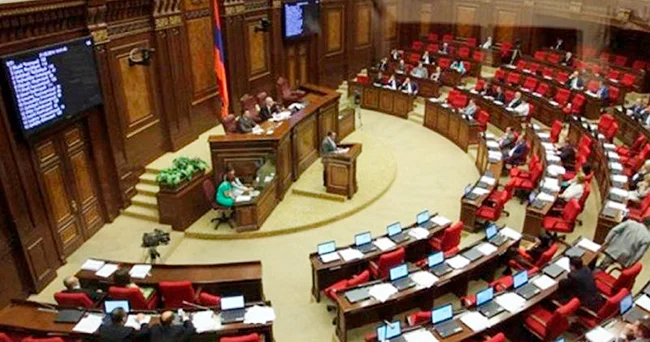 “Tramp marşrutu”nda Ermənistan gömrüyü fəaliyyət göstərəcək Akopyan