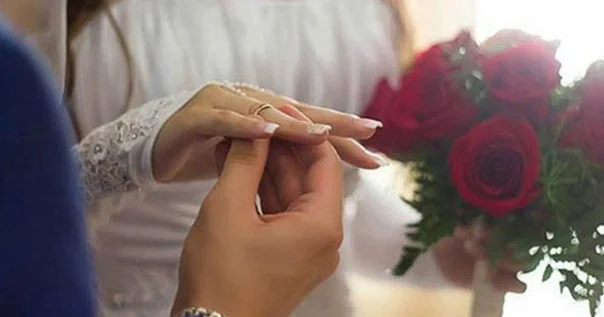 Qohum evliliyinə qoyulan qadağadan sonra nikahların sayı 2 dəfə azalıb
