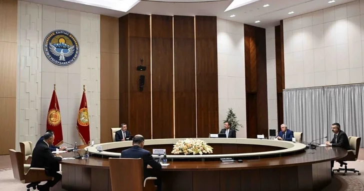 Садыр Жапаров провел встречу с главами Совбезов стран ОТГ в Бишкеке