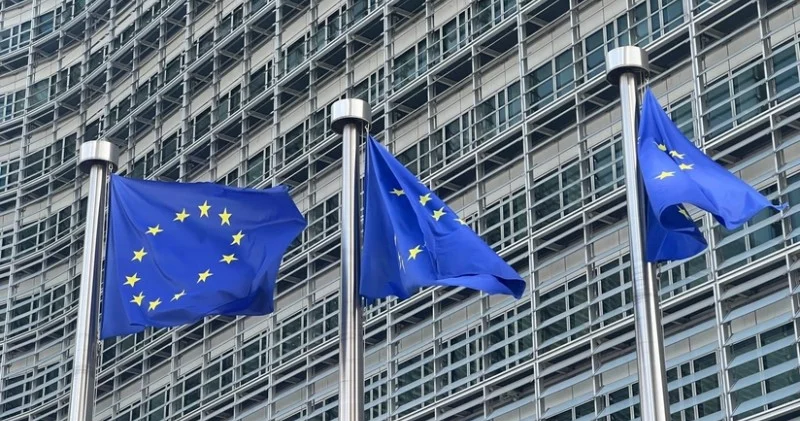 Rusiya və Belarus diplomatları Aİ nin baş ofisinə çağırılıblar