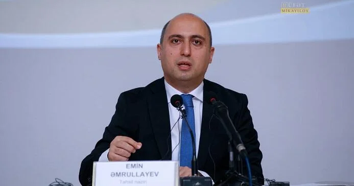 Nazirdən tarix kitabları ilə bağlı açıqlama: Dəyişməlidir!