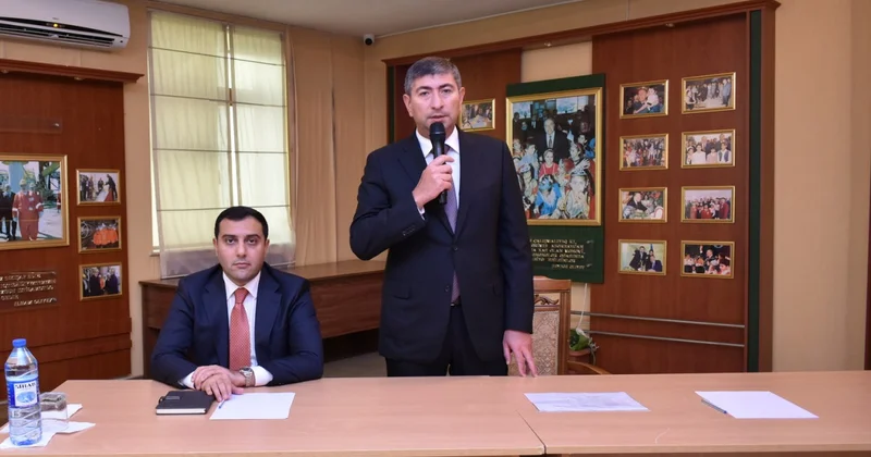 Elşad Həsənov sakinlərin problemlərinin həllinə dair göstərişlər verdi FOTOLAR