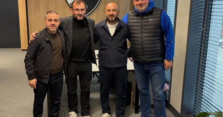 Ayxan Abbasov Polşa klubunun prezidenti ilə görüşdü
