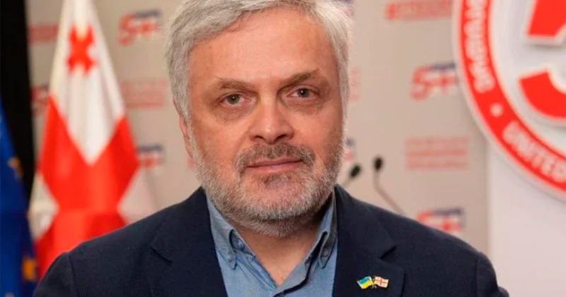 Gürcüstanın sabiq müdafiə nazirinə həbs qərarı Dövlətə xəyanətdə ittiham olunur