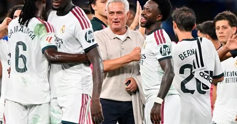 Mourinyolu Real ın 6 cı matçda 5 ci qələbəsi