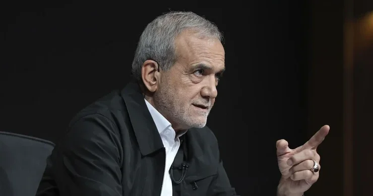 ABŞ blokada və hücumları dayandırsa, Hörmüz boğazı açılacaq Pezeşkian