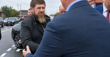 O, güclə yeriyə bilir: Kadırovun vəziyyəti kəskin şəkildə pisləşib...