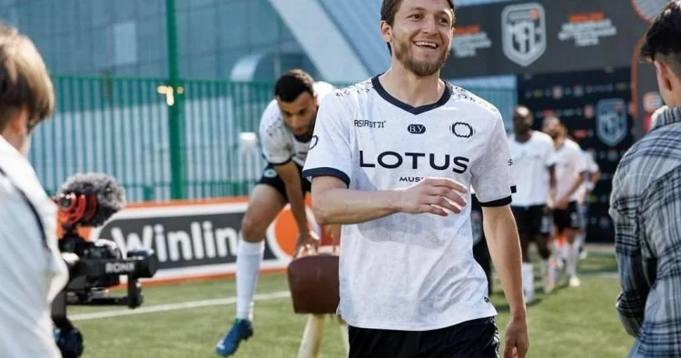 Milllimizin sabiq hücumçusu: Ukraynanı məğlub etmək olar MÜSAHİBƏ