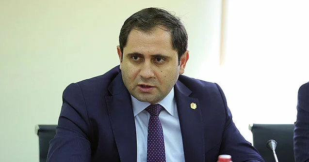 Papikyan ABŞ yə yollandı