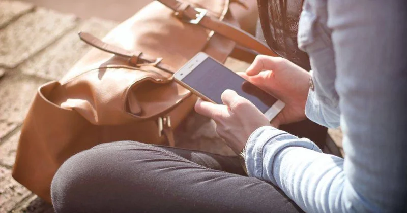 Avropanın telefondan ən çox istifadə edən ölkəsi açıqlandı
