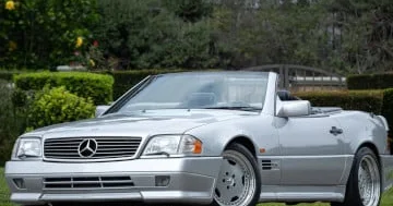 90 cı illərin unikal Mercedes i hərraca çıxarılır…
