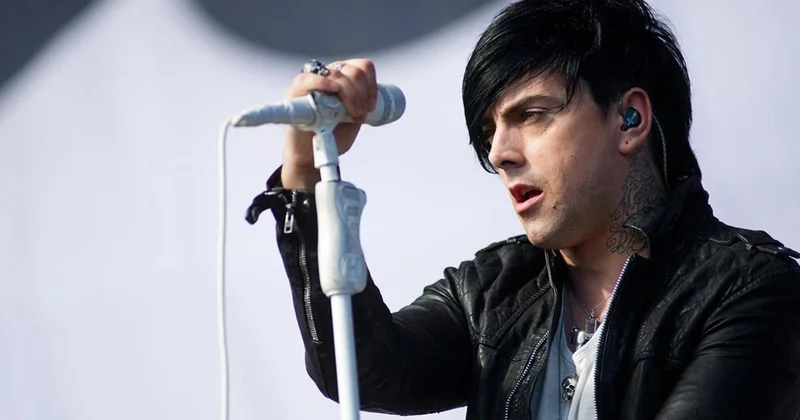 Осужденного за педофилию солиста группы Lostprophets убили в тюрьме