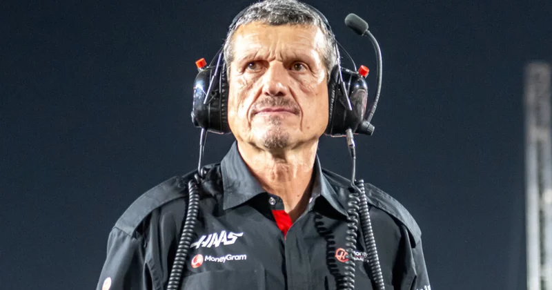 “Haas”ın sabiq rəhbəri Hemiltonun “Ferrari”dəki çətinliklərini izah edib