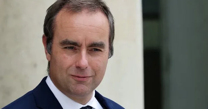 Премьер Франции допустил повторную отставку при отсутствии условий для работы