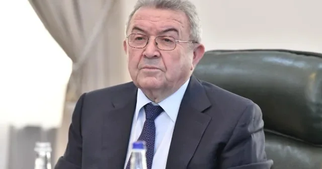 Misir Mərdanovdan məktəbli geyimləri ilə bağlı AÇIQLAMA