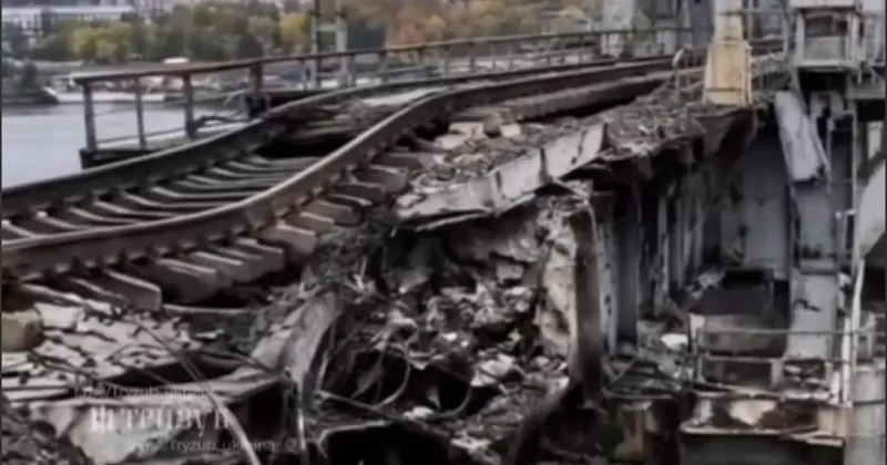 УНИАН: Так выглядит атакованный мост в Ростове Видео