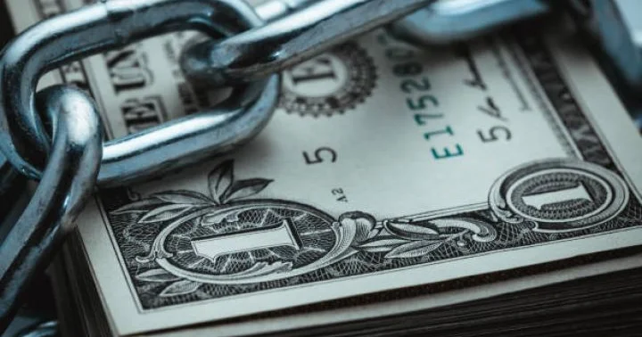 Dolların sabah üçün rəsmi məzənnəsi müəyyən olunub