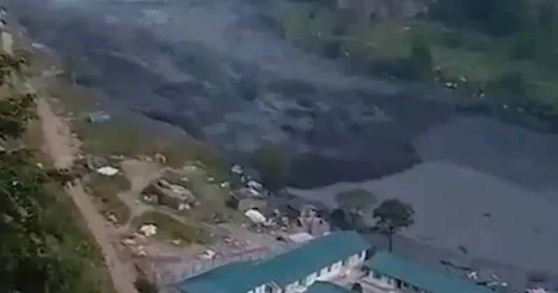 Стихия в Непале не отступает