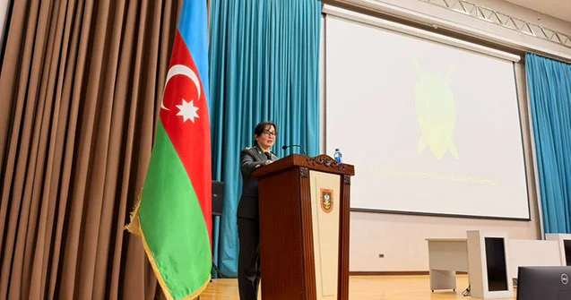 Hərbi Prokurorluğun rəhbərliyi qadın hərbi kursantlarla görüşdü Fotolar