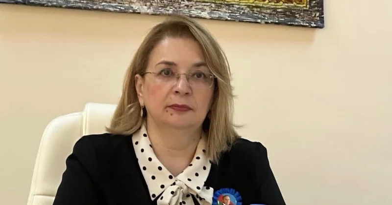 “Məktəbli forması diqqətin təhsilə və biliyə yönəlməsinə kömək edir”