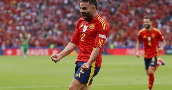 Real Madrid əfsanəsi kluba rəqib oldu