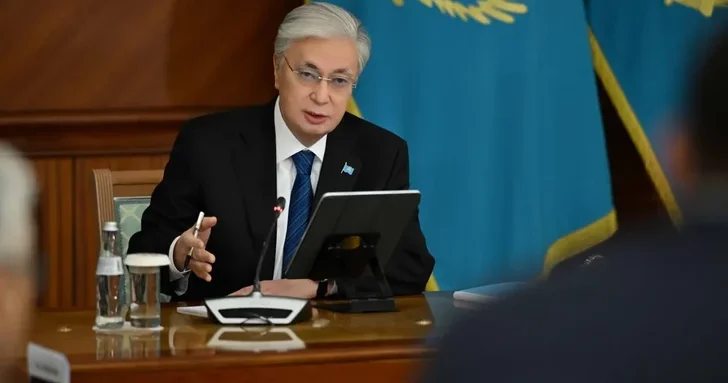Токаев подписал указ о досрочном прекращении полномочий маслихатов всех уровней