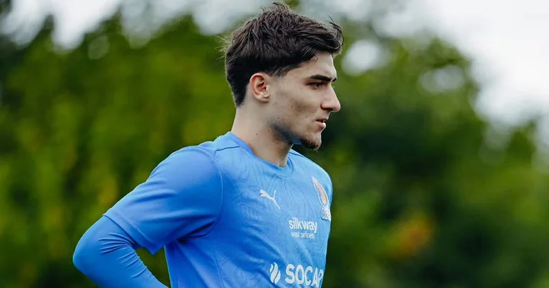 Avropa klubu futbolçumuza elçi düşdü