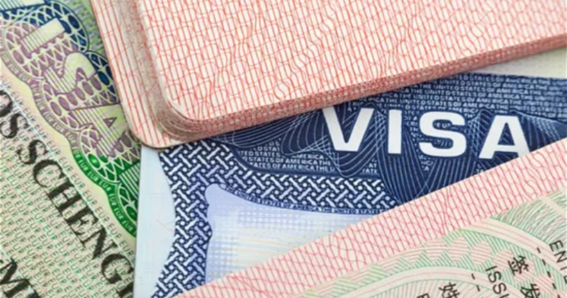 Ужесточается выдача виз в страны Евросоюза для граждан России