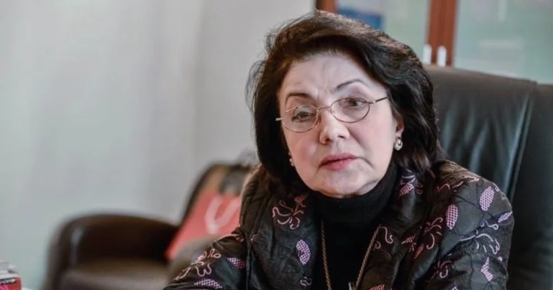 “6 7 yaşlı uşaqlara bunu rəva görmürəm” Firəngiz Əlizadə