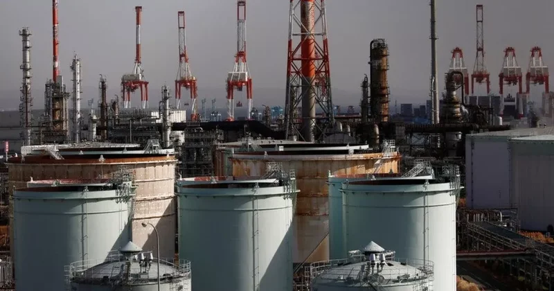 Япония выступила за увеличение нефтяных резервов в Азии