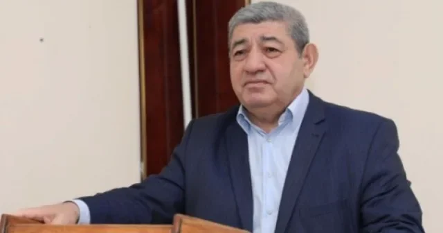 Ailənin təzyiqi ilə qızlara dini forma geyindirmək... Nizami Cəfərov