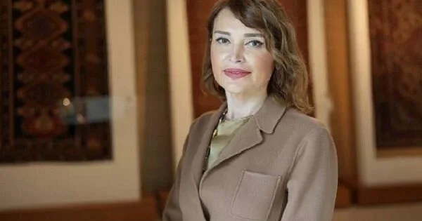 Məktəb tədbirlərində milli geyimlərə icazə... Əminə Məlikova
