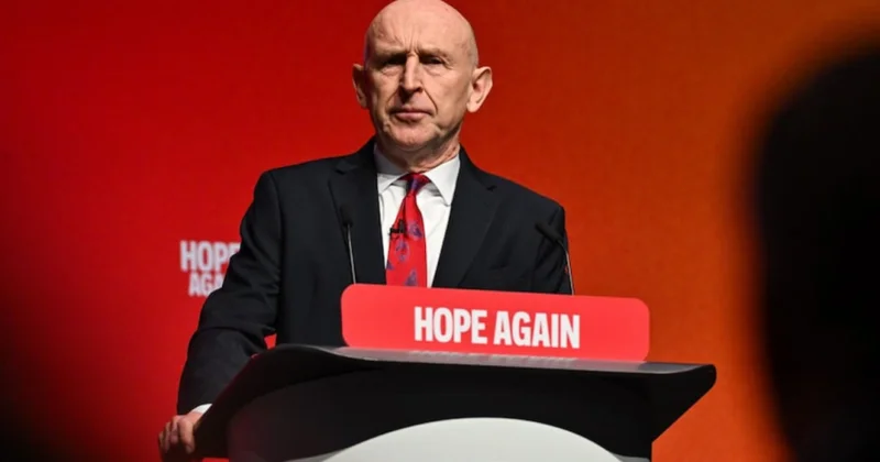 Britaniya hökuməti 35 milyard funt sterlinqlik maliyyə çatışmazlığı ilə üzləşə bilər