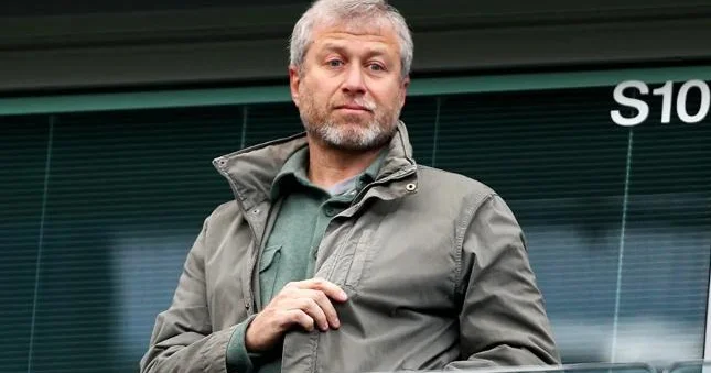 "Çelsi"nin keçmiş sahibi vergidən yayınmaqda şübhəli bilinir