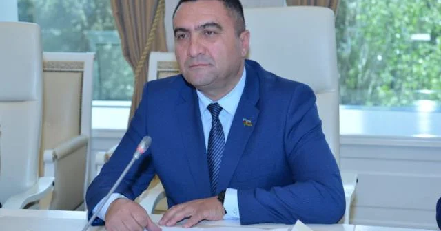 Dünyəvi dövlət olmaq dini dəyərlərin inkarı demək deyil