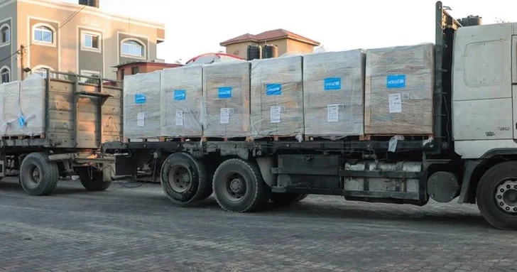 Израиль возобновляет гуманитарную поддержку северной Газы через КПП Зиким