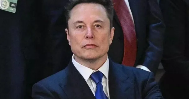 Mask: Tezliklə insanlar ölümdən sonra robotlarda yaşaya biləcəklər