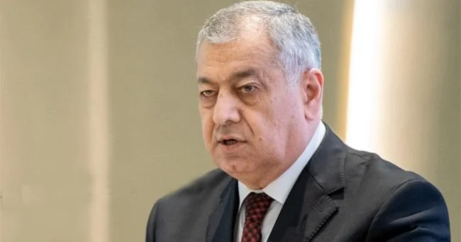 “MANATIN MƏZƏNNƏSİNİ UZUN MÜDDƏT SABİT SAXLAYA BİLMƏYƏCƏYİK” “Büdcədə müəyyən lüzumsuz və şişirdilmiş xərclər var”