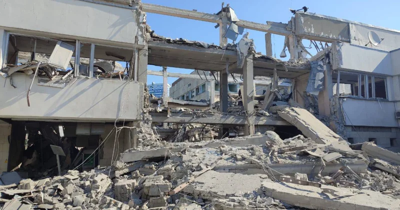 Бомбят Харьков видео