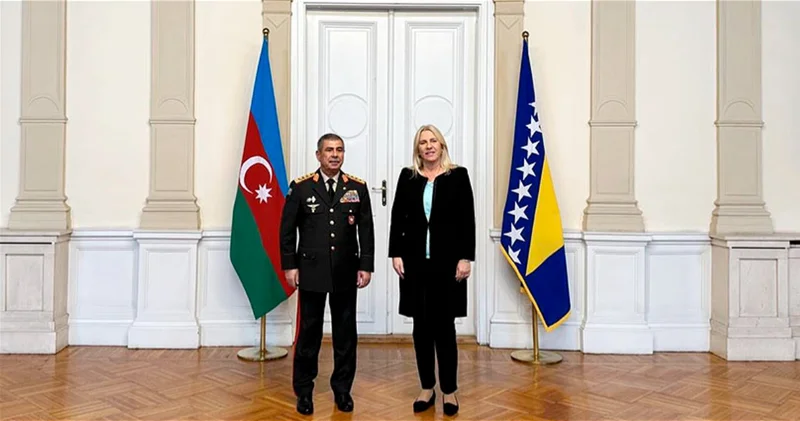 Министр обороны Азербайджана совершил визит в Боснию и Герцеговину ФОТО