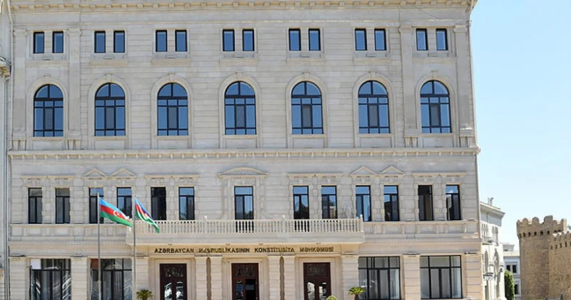 İndiyədək Konstitusiya Məhkəməsinin Plenumu 604 qərar və 182 qərardad qəbul edib