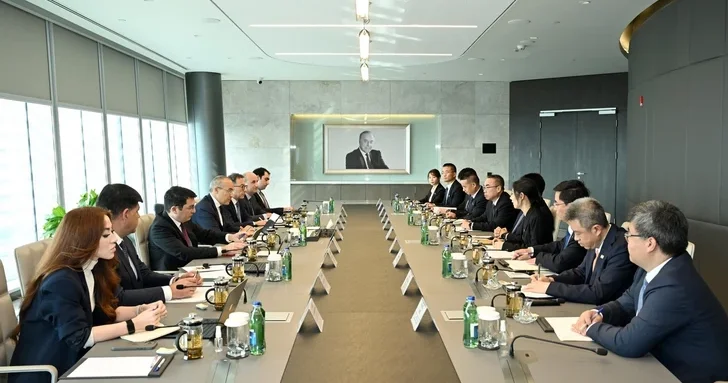 Микаил Джаббаров обсудил с главой China Datang Corporation Ltd. совместный зеленый промпарк