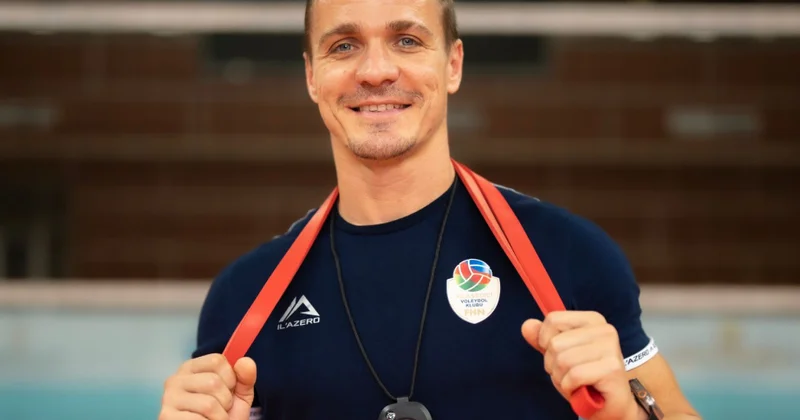 Azərbaycan voleybol klubunun məşqçisi: Rumıniyaya tarix yazmağa gəlmişik