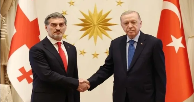 Ərdoğan Kavelaşvili ilə telefonla danışıb