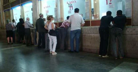 Rayonlara kütləvi axın: Cəmi bir neçə gün ərzində 61 mindən çox sərnişin...