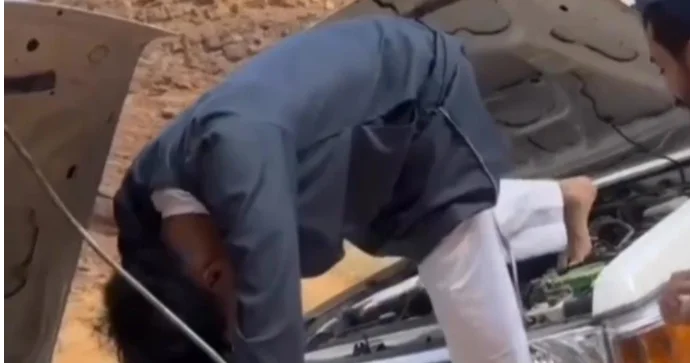 Xarab olan maşını işə salmaq üçün öz bədənindən istifadə etdi, alınmadı VİDEO