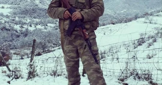 Düşmənə tuşladığımız top bizim üçün namus idi Döyüşçü ilə MÜSAHİBƏ